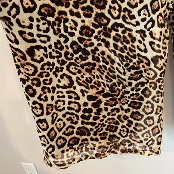 Forever 21+ Animal Print Pants SZ 1X Sheer Lined Wide Leg Pants Elastic Waist - Picture 4 of 10
